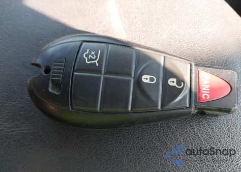 2010 Jeep Grand Cherokee Laredo z USA, uszkodzony, nr VIN 1J4PR4GK7AC148689